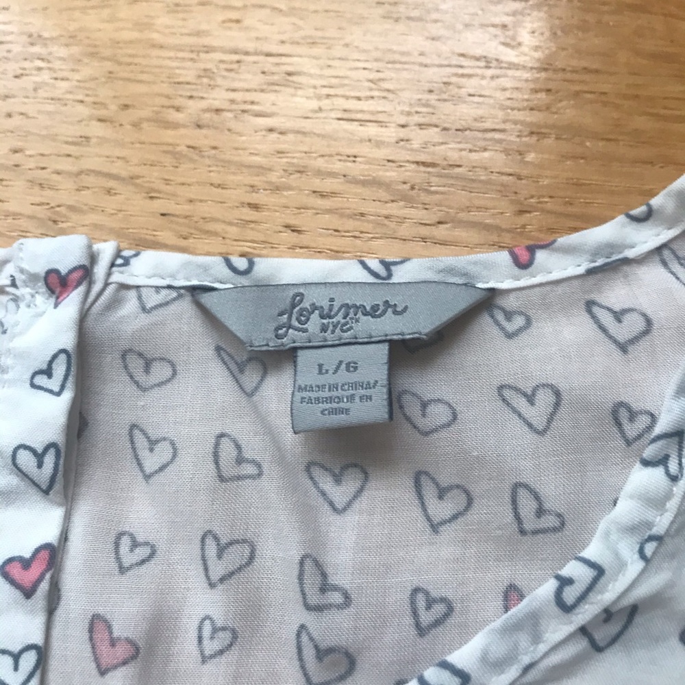 Heart pattern blouse - Picture 2 of 4